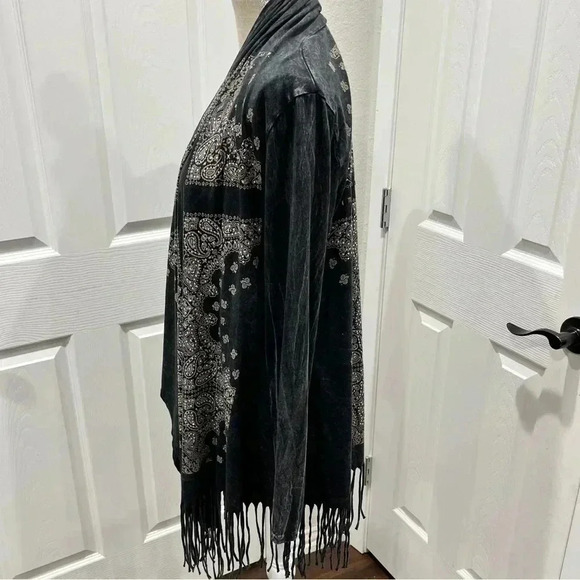 Vocal brand fringed kimono duster, jacket w rhinestones & studs. Western rodeo - Picture 3 of 14
